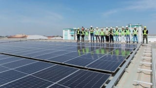 Singapore firm raises $8.6 mln in bonds to finance rooftop solar projects in Vietnam