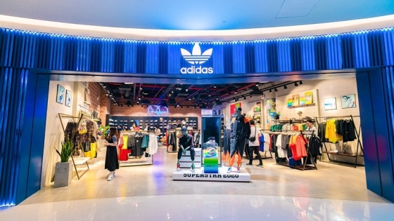 Việt Nam là quốc gia có nguồn cung giày adidas lớn nhất