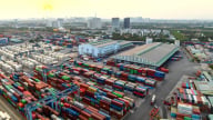 Doanh nghiệp xuất khẩu xoay trục nhờ thương mại điện tử B2B 