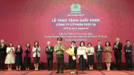 Thủy Tạ nhận giấy khen 'Toàn dân bảo vệ an ninh tổ quốc năm 2024'