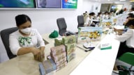 Cánh cửa room ngoại phân hóa các ngân hàng