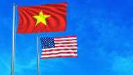 Từ 'America First' đến chiến lược 'Make in Vietnam'