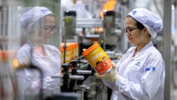 Vinamilk tạo bước ngoặt khi doanh thu xuất khẩu lần đầu vượt mốc 20%