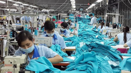 Vietnam drops three places in global competitive index