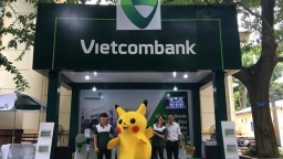 Vietcombank sells shares worth $265 million to GIC, Mizuho Bank