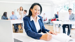 Vietnam ranks the second highest of women in leadership in Asia: Grant Thornton