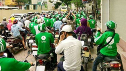 Foreign ride-hailing applications cope with new battle to acquire $1.7 billion market dominance