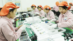 Vietnam's small and medium enterprises face difficulties