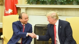 PM Phuc & President Trump discuss further enhancing ties