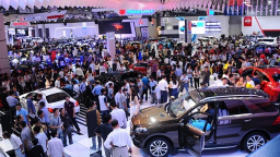 'Crazy' downward trend of car price reminiscent of scenario of Chinese motorcycle influx in early 2000s