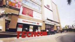 Techcombank accepts bonds as collateral for loan: The story behind