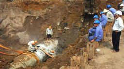 Former vice chairman of Hanoi faces mismanagement charges over ruptured water pipeline