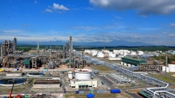 Vietnam's US$9 billion refinery is ready for operation from February 28