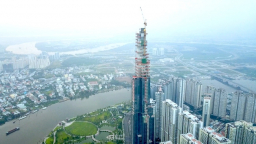 Coteccons tops out the tallest skyscraper in Vietnam
