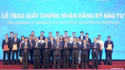 FLC Group pledged to make investment of $2.7 billion in Quang Binh province