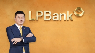 Hai phó tổng giám đốc LPBank xin từ nhiệm 