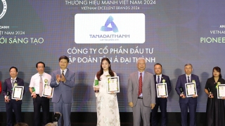 Tân Á Đại Thành được vinh danh Top 10 thương hiệu mạnh 2024 