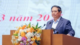 Tiến tới Chính phủ không giấy tờ, quản trị thông minh