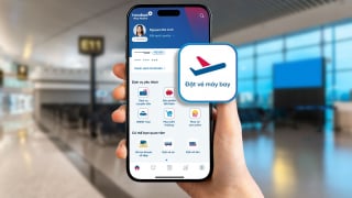 Đặt vé máy bay trên app ngân hàng, được hỗ trợ 24/7 