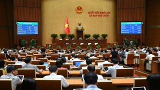 Giáo viên được xếp cao nhất trong thang bậc lương hành chính sự nghiệp