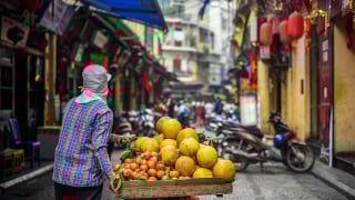 Người bán hàng rong không phải dùng hóa đơn điện tử