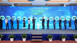 VinFast và 12 ngân hàng hỗ trợ người dân Hà Nội chuyển sang xe điện