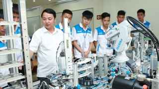 Tìm giải pháp căn cơ đào tạo nhân lực