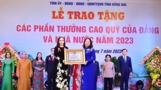 Phó chủ tịch Tập đoàn KN Holdings được tặng Huân chương Lao động hạng Nhất