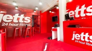 Jetts 24 Hour Fitness hâm nóng thị trường phòng tập Việt Nam