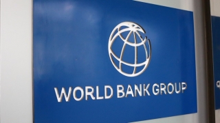 World Bank ngược chiều ADB trong dự báo tăng trưởng kinh tế Việt Nam