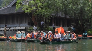 Hành động khẩn trương để du lịch đông vui trở lại