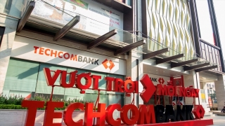 Techcombank lãi trước thuế 6.800 tỷ đồng trong quý I