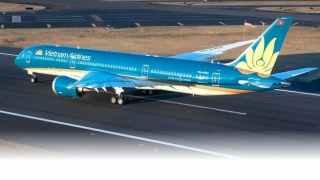 Vietnam Airlines bị HOSE lưu ý khả năng hủy niêm yết