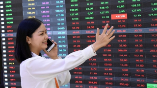 Công ty chứng khoán lãi lớn nhờ giá cổ phiếu hồi phục