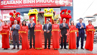 SeABank đồng loạt khai trương đưa vào hoạt động 8 điểm giao dịch