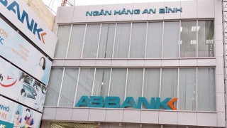 Nguyên Giám đốc ABBank - Bình Dương bị bắt