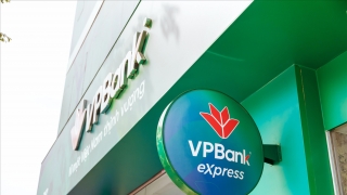 VPBank lãi hơn 15.300 tỷ đồng nửa đầu năm