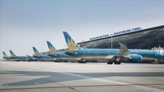 Vietnam Airlines đủ điều kiện hủy niêm yết