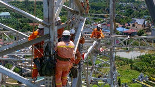 Bộ Công thương đề xuất sửa biểu giá điện, xóa bù chéo
