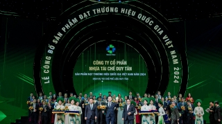 Hai thành viên của Công ty Duy Tân được trao Thương hiệu quốc gia 2024