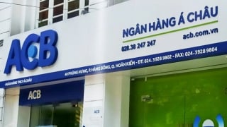 Bộ đệm dự phòng mỏng hơn, ACB đối mặt bài toán nợ xấu ra sao