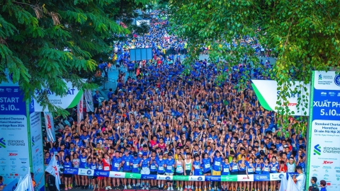 Hơn 14 nghìn người tham gia giải chạy Standard Chartered Marathon Di sản Hà Nội