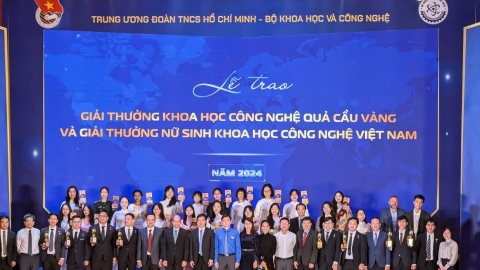 Hành trình 13 năm Tân Hiệp Phát đồng hành Quả cầu vàng tôn vinh tài năng khoa học