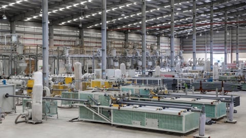 Chiết khấu sâu bào mỏng biên lợi nhuận Nhựa Tiền Phong 