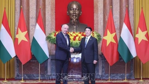 Tổng thống Hungary thăm Việt Nam, thúc đẩy quan hệ đối tác toàn diện