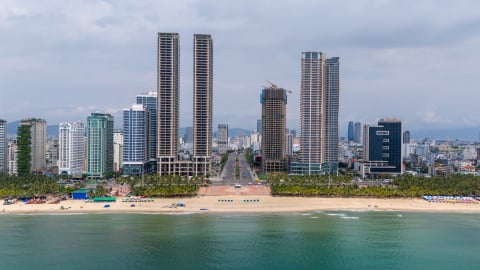 Tháp đôi cao nhất Đà Nẵng bất ngờ hồi sinh sau nhiều năm 'đắp chiếu'