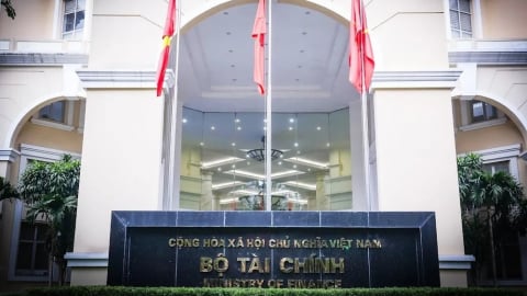 Bộ Tài chính cắt giảm điều kiện kinh doanh