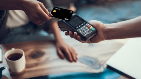 Xu hướng chi tiêu: Tiết kiệm thông minh lan rộng trong giới trẻ