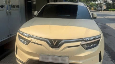 Chủ xe VinFast VF 8: Mua về ai cũng khen, hàng tháng tiết kiệm 4-5 triệu đồng tiền xăng