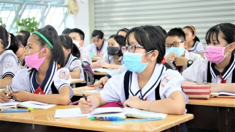Học sinh tiểu học và lớp 6 tại Hà Nội trở lại trường từ 6/4